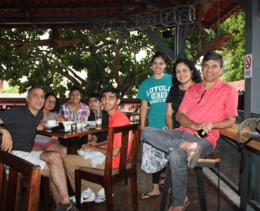 Tree top restaurant Jaco beach