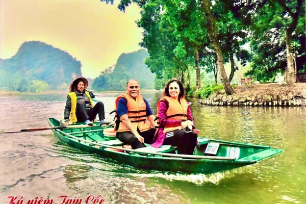 To Tam Coc grottoes Vietnam