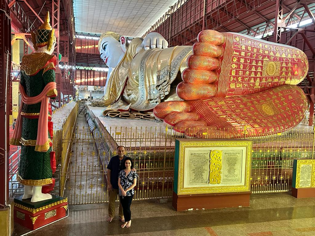 Chaukhtatgyi pagoda, Yangon, Myanmar