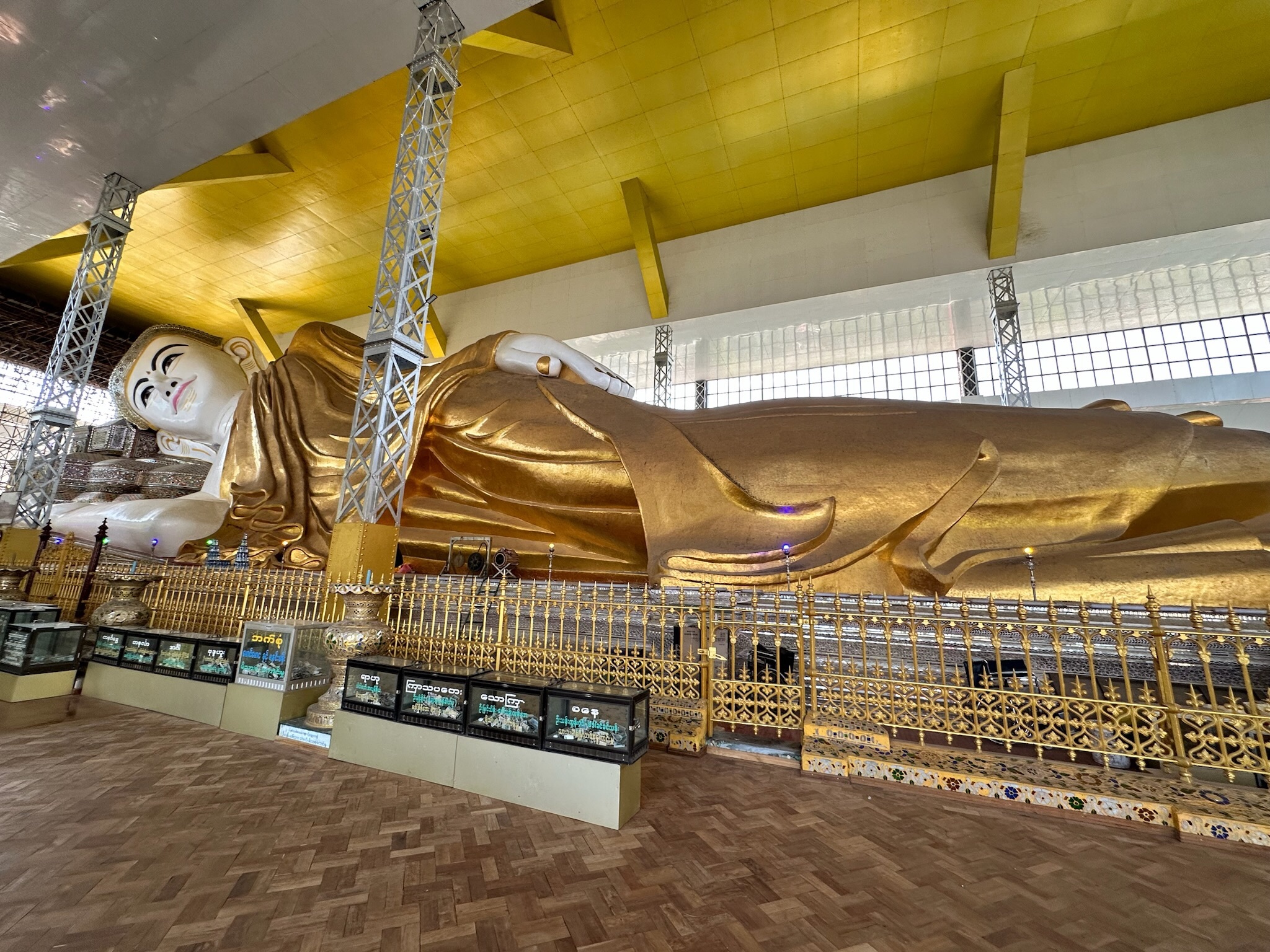 Shwe thar lyaung reclining gold Buddha Burma